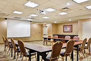 Peoria Hampton Inn Meeting Room